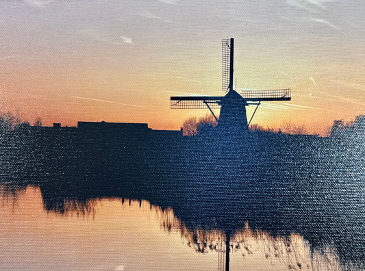 De Veenmolen in Wilnis op canvas