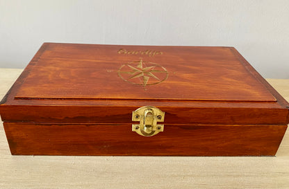 Shotglas set met houten doos, gepersonaliseerd.