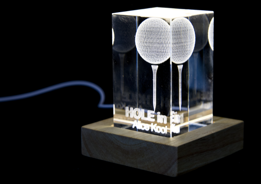 3D Kristal Golfbal met Tee
