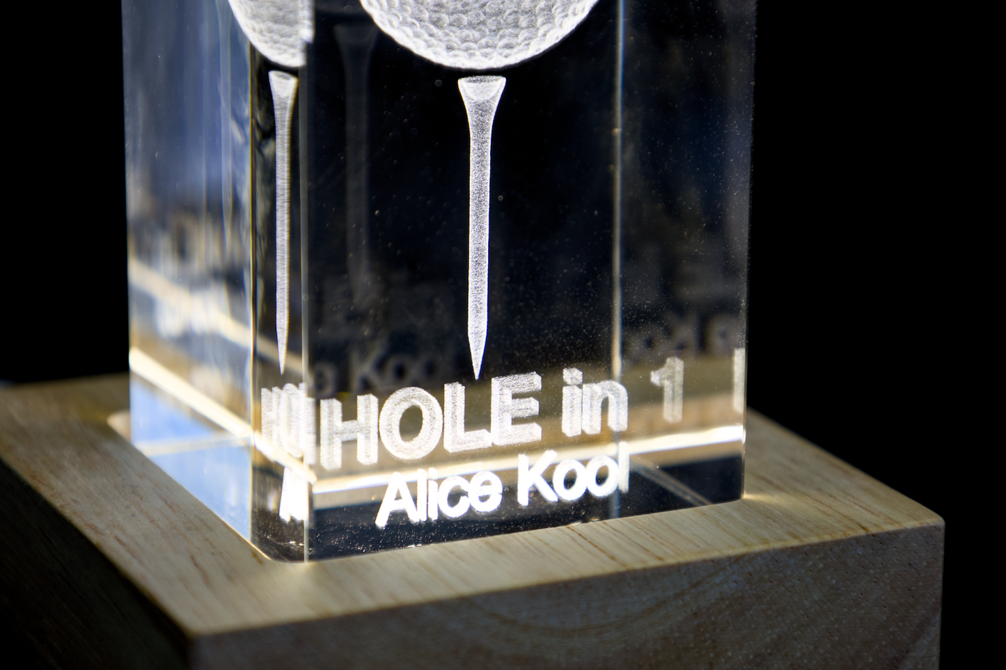 3D Kristal Golfbal met Tee